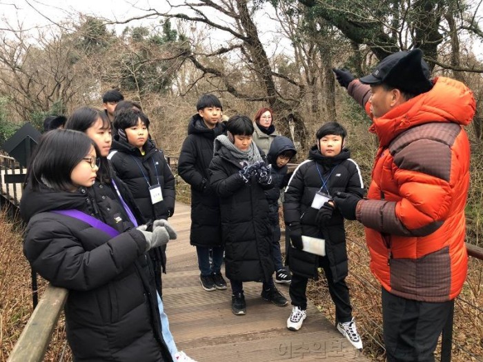 (동행취재) ‘나와 당신, 우리는 자연 순환의 끈을 이어가는 작은 힘입니다’7곶자왈.jpg