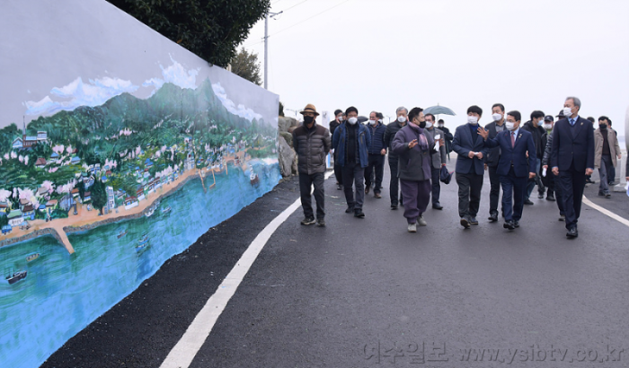 공공미술 프로젝트 ‘섬섬여수 낭도 갱번미술길’ 조성2.png