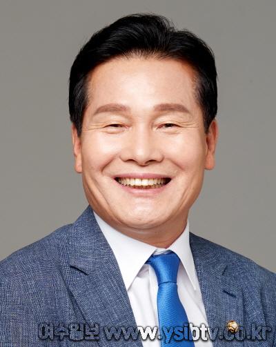 [크기변환]주철현 의원 (프로필 사진).jpg