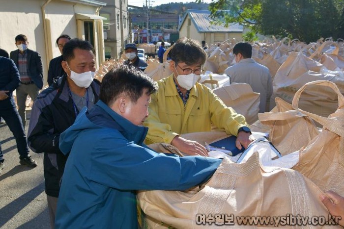 2 여수시, 전국에서 가장 먼저 ‘공공비축미 매입’ 마쳐.jpg