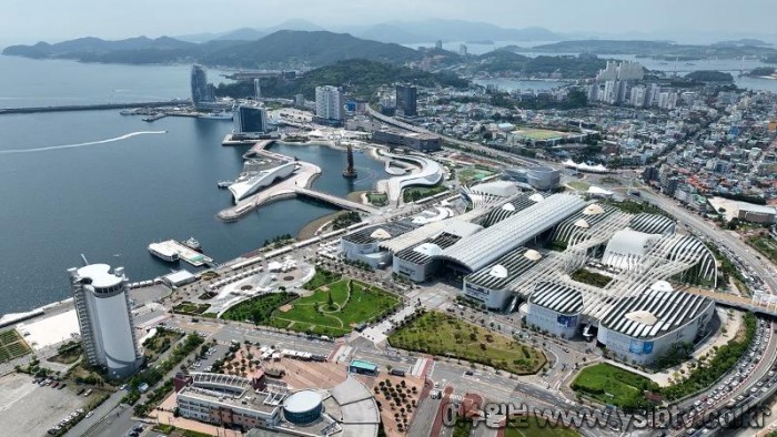 3-1 여수세계박람회장과 여수해상케이블카, 한국 관광 ‘100선’ 선정!.jpg