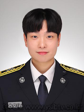 박진호 정복.jpg