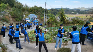 여수삼일중학교 모자봉사단, 연탄 나눔 봉사에 구슬땀