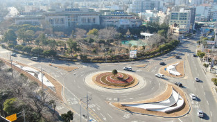 ‘여수시의회 앞 로터리’…여문지구 랜드마크로 우뚝