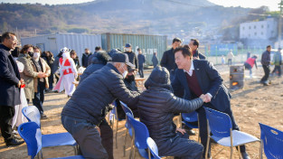 정기명 여수시장, 정월대보름 행사장 찾아 주민들과 ‘소통’