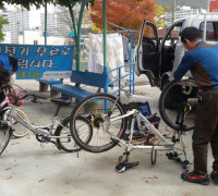 여수시, ‘자전거 무상 이동수리반’ 12월까지 운영