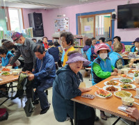 여수 주사랑교회, 노인일자리 어르신들 식사대접 ‘훈훈’