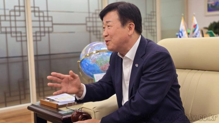 [크기변환]정기명시장.jpg