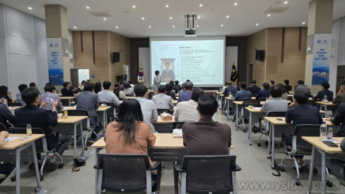 [크기변환]류재언 변호사 중간.jpg