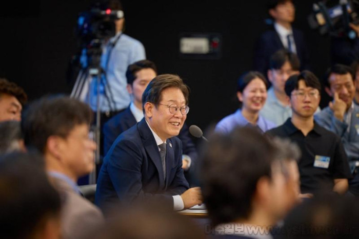 [크기변환]이재명 중간.jpg