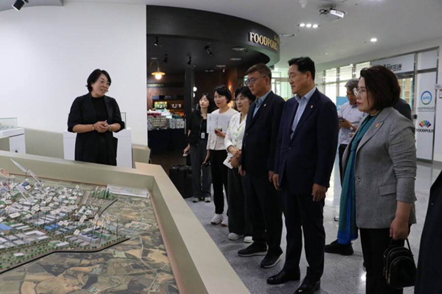 강문성 도의원, 여수 수산가공 식품클러스터 조성  본격 추진