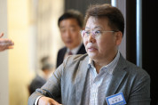 [최정규 칼럼]  함께 가야, 멀리 간다