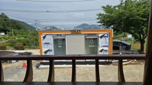 “누가 정자 앞에 화장실을 짓나” 시민 분노… 여수시, 또다시 ‘생각 없는 행정’ 논란